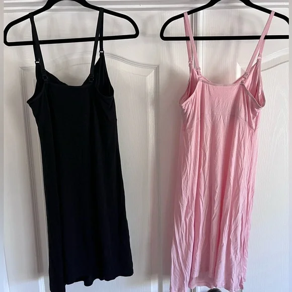 Two GAP Women's Nursing Gowns - Picture 4 of 5